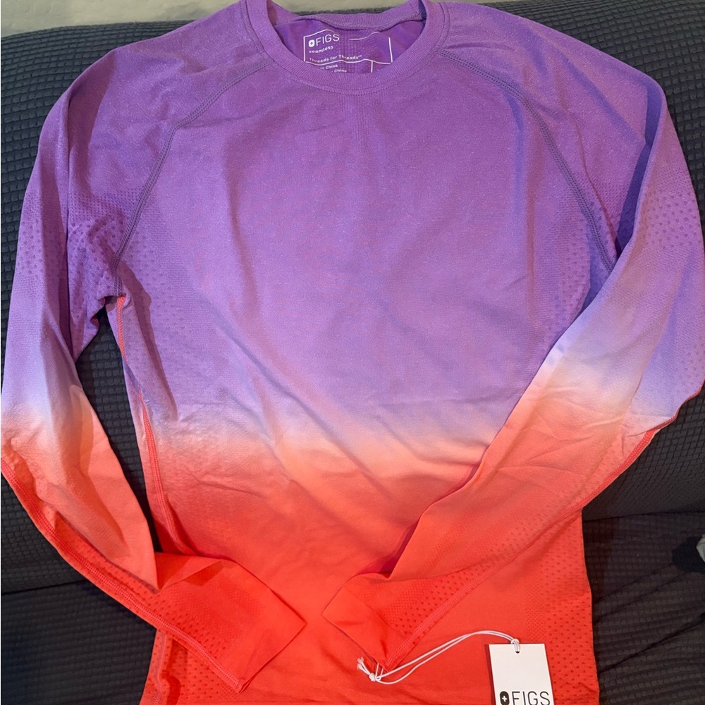 Figs Purple and orange ombre seamless performance underscrubs! Size XS!